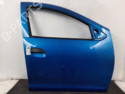 right-front-door-dacia-sandero-ii-2012-32144922 main image