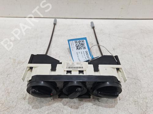 Commande Chauffage AUDI A1 (8X1, 8XK) 1.2 TFSI (86 hp) 32064255