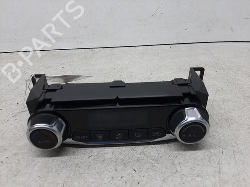Used Climate control Climate control 26854729 26854729