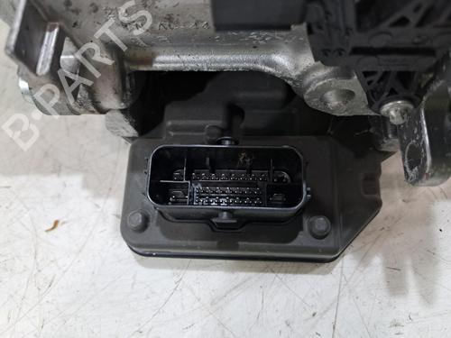 Brake master cylinder JAGUAR I-PACE (X590) EV400 AWD | BP29236627M77 
