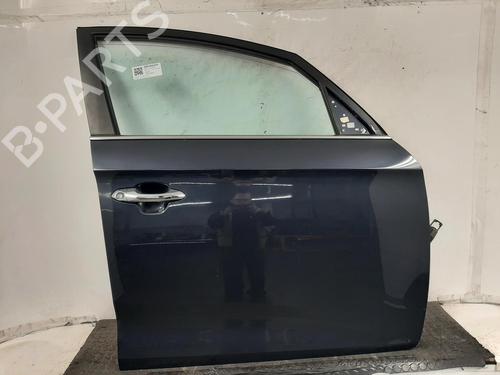 right-front-door-kia-carens-iv-2013-32757529 main image