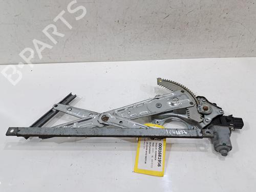 Rudehejsemekanisme venstre bagtil Rudehejsemekanisme venstre bagtil MITSUBISHI OUTLANDER III (GG_W, GF_W, ZJ, ZL, ZK) 2.2 Di-D 4WD (GF6W) (150 hp) 33754118 33754118