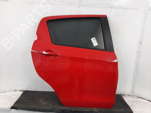 Used Right rear door TOYOTA YARIS (_P13_) 1.3 (NSP130_, NSP130) (99 hp) 29417819