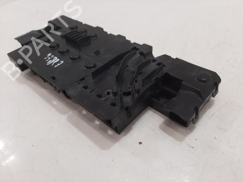 Fuse box LAND ROVER RANGE ROVER IV (L405) 4.4 SDV8 4x4 | BP30179436E1