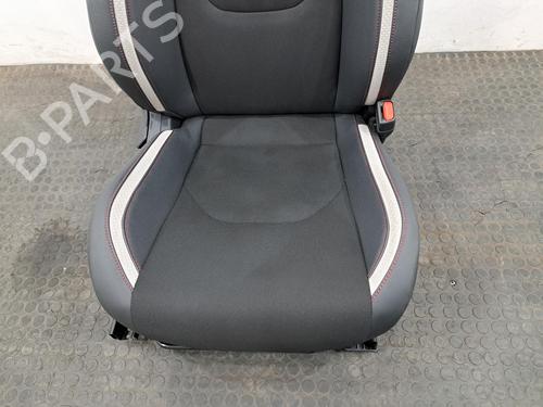 Right front seat TOYOTA COROLLA Estate (_E21_) 1.8 VVTi Hybrid (ZWE219) | BP33010112C16 - Image 4