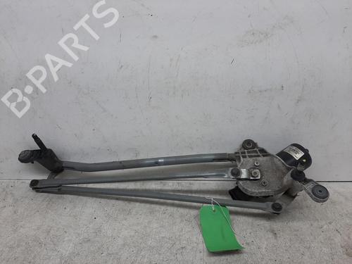 Used Front wiper motor DACIA SANDERO II TCe 90 (B8M1, B8MA, B8AC) (90 hp) 26841741