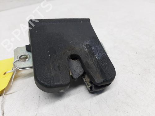 Used Tailgate lock VW POLO (9N_, 9A_) 1.4 TDI (70 hp) 26828651