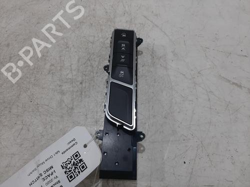 electronic-module-jaguar-i-pace-x590-2018-33435871 main image