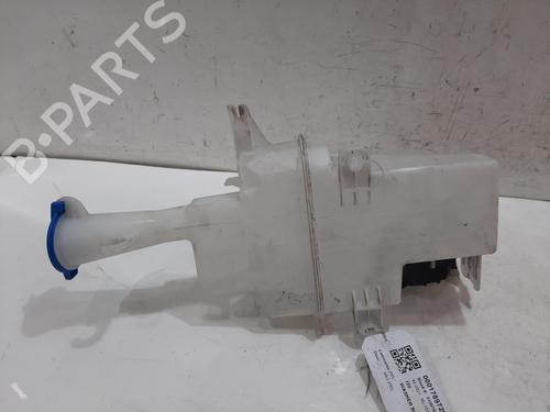 windscreen-washer-tank-hyundai-i30-estate-pde-2017-38003462 main image