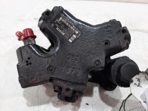 Pompe à injection VAUXHALL CORSA Mk IV (E) (X15) 1.3 CDTi (75 hp) 30179674