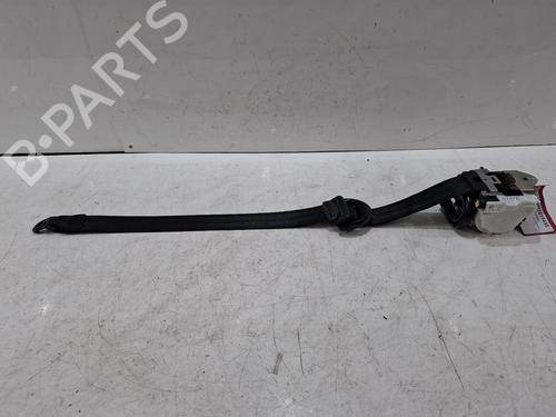 front-left-seatbelt-audi-q2-gab-gag-2016-40040355 main image