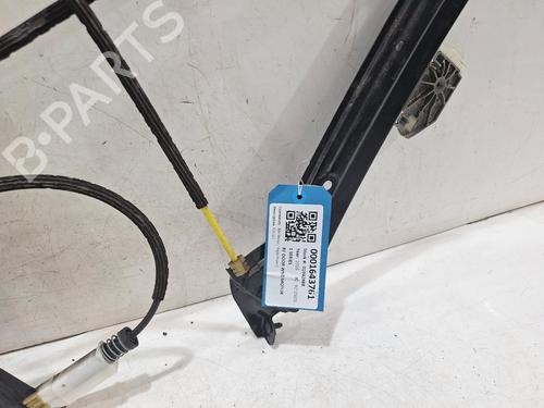 Front right window mechanism BMW 1 (F21) 116 d | BP32409813C23 