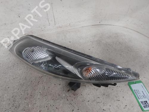 Used Right headlight NISSAN JUKE (F15) 1.5 dCi (110 hp) 26825100