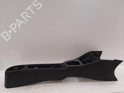 Used Middle console Middle console VAUXHALL CORSA Mk IV (E) (X15) 1.2 (69 hp) 34338722 34338722