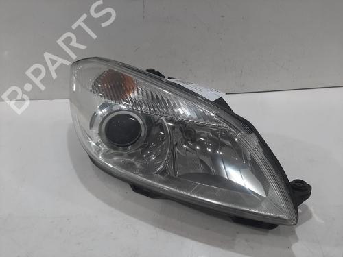 Used Right headlight SKODA ROOMSTER (5J7) 1.2 TSI (86 hp) 31305728