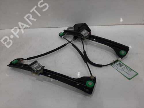 Rudehejsemekanisme Højre foran VW POLO V (6R1, 6C1) 1.2 (60 hp) 26847804