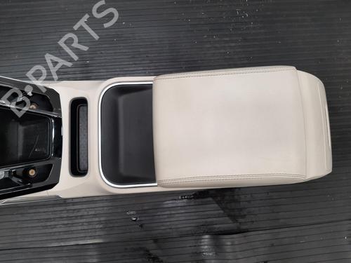 Middle console JAGUAR I-PACE (X590) EV400 AWD | BP26835179I22 