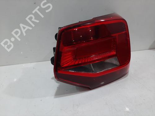 right-taillight-audi-q2-gab-gag-2016-36254182 main image