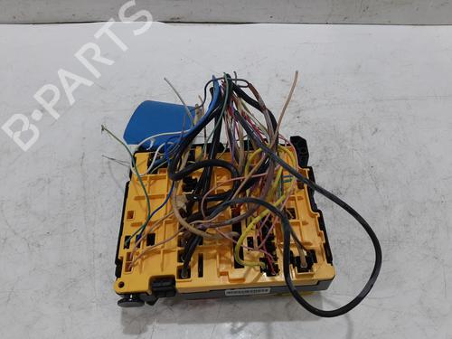 Fuse box VAUXHALL CORSA Mk V (F) 1.2 | BP32215133E1 