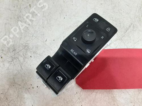 outra-vw-id3-e11-e12-2019-26753552 main image