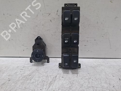 Used Right front window switch Right front window switch HYUNDAI SANTA FÉ II (CM) 2.2 CRDi 4x4 (197 hp) 40238278 40238278
