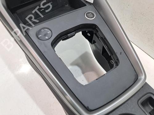 Middle console AUDI A3 Sportback (8YA, 8YF) 30 TDI | BP31812266I22 