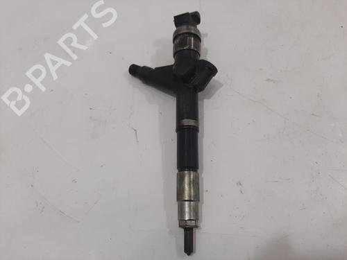 Used Injector NISSAN CABSTAR (F24M, F24W) 34.110 DCI 2.5 (F24M) (111 hp) 28506633