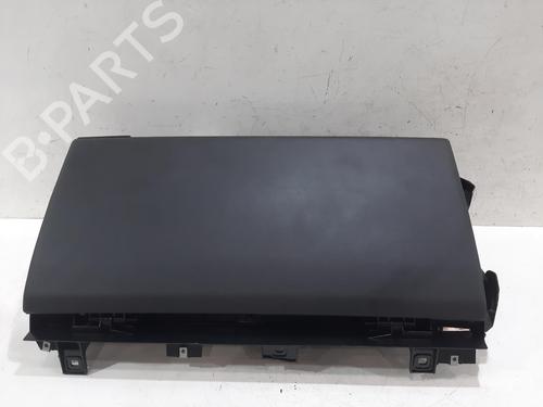 Used Glove box Glove box LAND ROVER RANGE ROVER IV (L405) 4.4 SDV8 4x4 (340 hp) 33647351 33647351