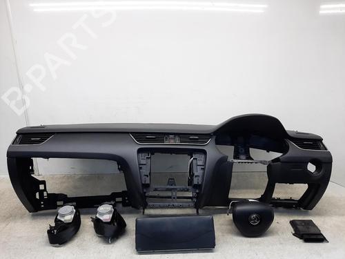 Autre SKODA OCTAVIA III (5E3, NL3, NR3) 2.0 TDI RS (184 hp) 26865946