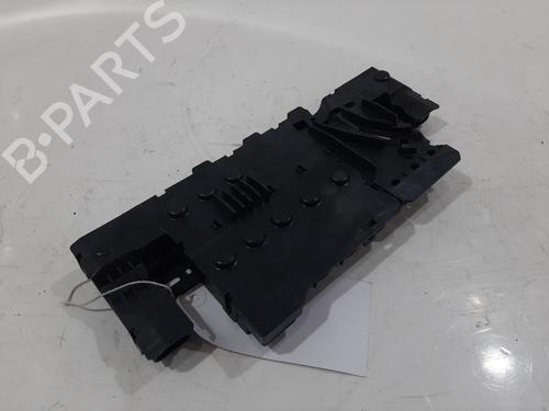 Fuse box LAND ROVER RANGE ROVER IV (L405) 4.4 SDV8 4x4 | BP29417604E1 