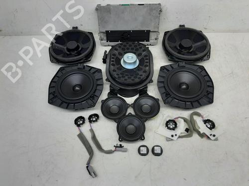 Used Speaker LAND ROVER DISCOVERY V (L462) D300 MHEV 4x4 (300 hp) 29235379