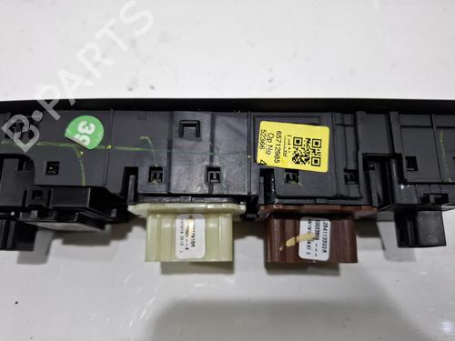 Right front window switch RENAULT CAPTUR I (J5_, H5_) 1.5 dCi 90 (J5N4, J5M5, J5MW, J5M6, J5AL, J5AJ) | BP39106386I26 - Image 6