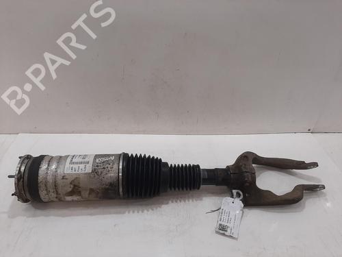 Used Left front shock absorber LAND ROVER RANGE ROVER IV (L405) 3.0 SDV6 Hybrid 4x4 (340 hp) 30494625