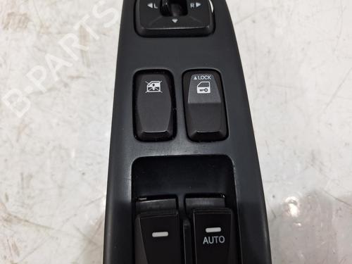 Right front window switch HYUNDAI ix35 (LM, EL, ELH) 1.7 CRDi | BP39934820I26 - Image 3
