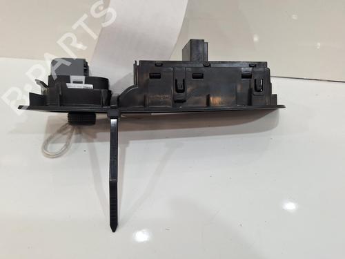 Right front window switch SKODA SCALA (NW1) 1.0 TSI | BP39724581I26  - Image 6