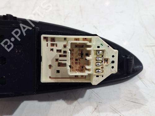 Right front window switch HYUNDAI ix20 (JC) 1.6 | BP40112041I26 - Image 6