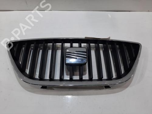 Used Grille Grille SEAT IBIZA IV SC (6J1, 6P5) 1.4 (85 hp) 36451702 36451702