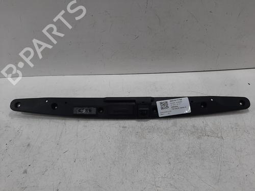 tailgate-handle-renault-arkana-i-lcm_-ldn_-2019-32448202 main image