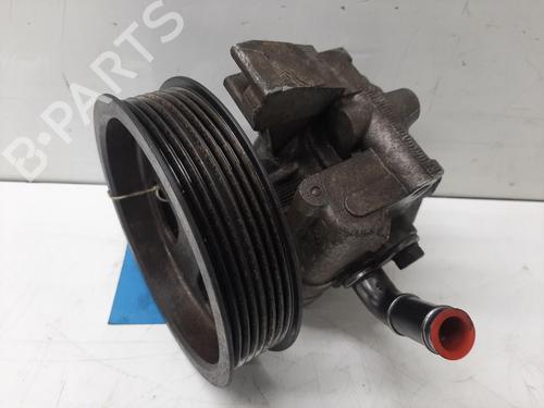 Used Steering pump LAND ROVER DEFENDER Station Wagon (L316) 2.2 Td4 4x4 (L316) (122 hp) 26764654