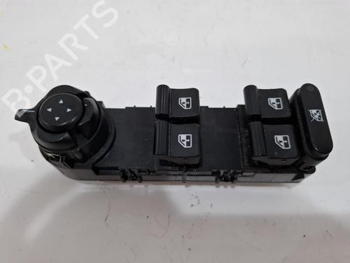 Used Right front window switch Right front window switch 38513381 38513381