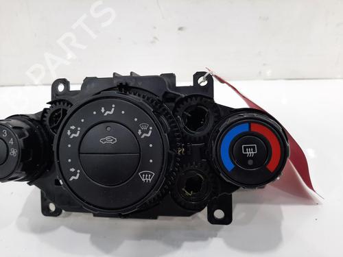 Climate control FORD FIESTA VI (CB1, CCN) 1.4 TDCi | BP26825917I5 