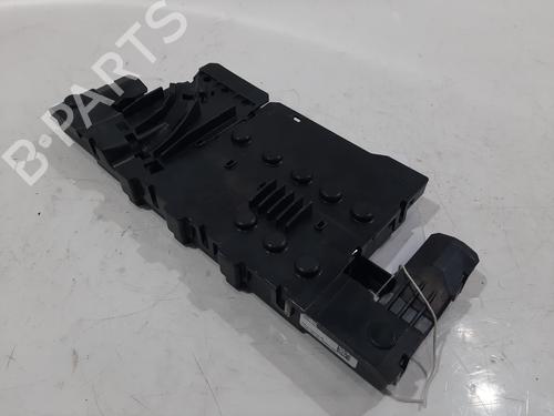 Fuse box LAND ROVER RANGE ROVER IV (L405) 4.4 SDV8 4x4 | BP29417604E1 