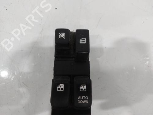 Switch HYUNDAI TUCSON (JM) 2.0 CRDi All-wheel Drive | BP26817029I30 