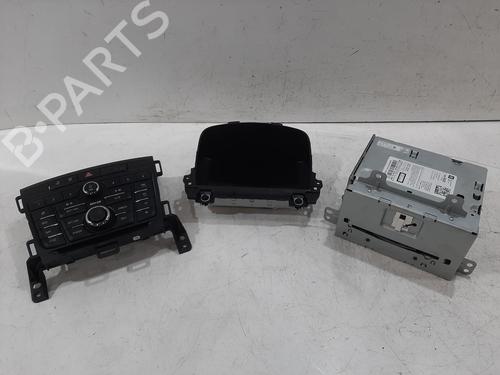 Used Electronic module Electronic module VAUXHALL ZAFIRA Mk III (P12) 1.4 (75) (140 hp) 33335309 33335309