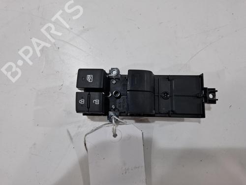 Used Right front window switch Right front window switch 38266166 38266166