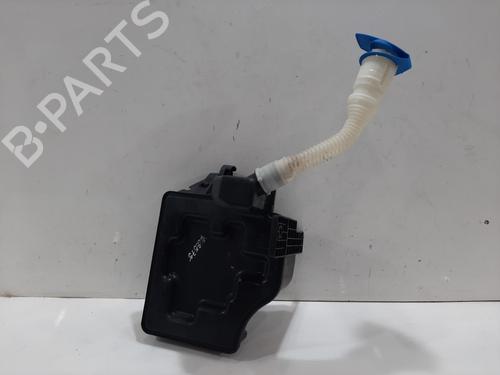 Used Windscreen washer tank AUDI A1 (8X1, 8XK) 1.2 TFSI (86 hp) 29322828