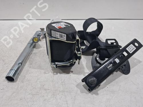 front-left-seatbelt-renault-captur-ii-hf_-2020-40205984 main image