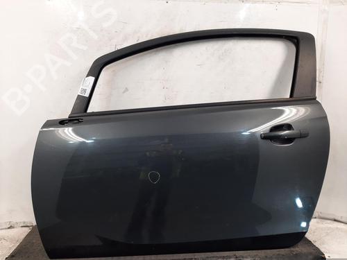 Used Left front door VAUXHALL CORSA Mk IV (E) (X15) 1.4 (75 hp) 30142308