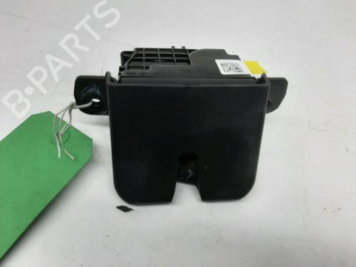 Used Tailgate lock KIA SPORTAGE IV (QL, QLE) 1.6 CRDi (136 hp) 26824686