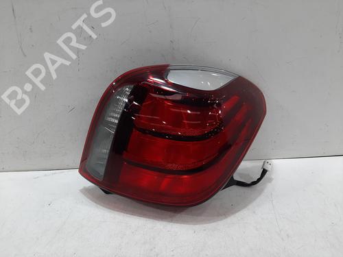 Farolim esquerdo PEUGEOT 108 1.2 (82 hp) 29988797